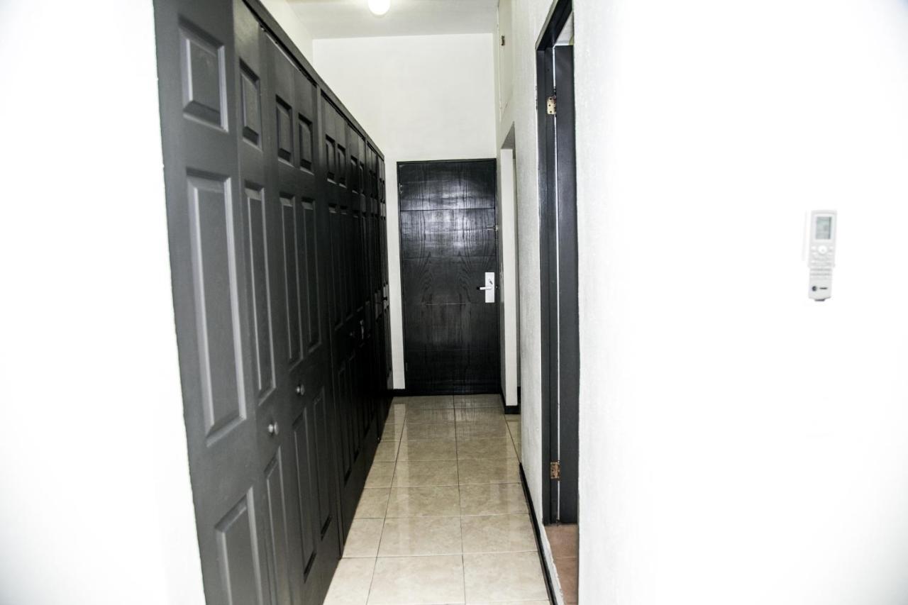 Booking Dioh Monterrey Exteriör bild