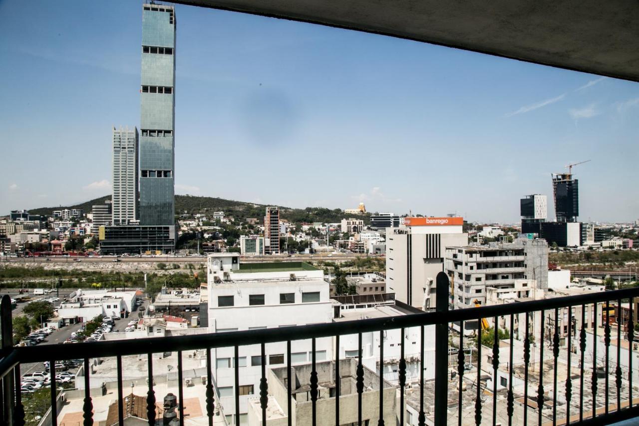 Booking Dioh Monterrey Exteriör bild