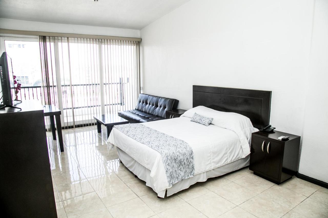 Booking Dioh Hotell Monterrey Exteriör bild